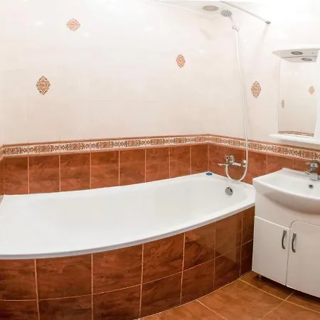 чудові у центрі міста для чотирьох *