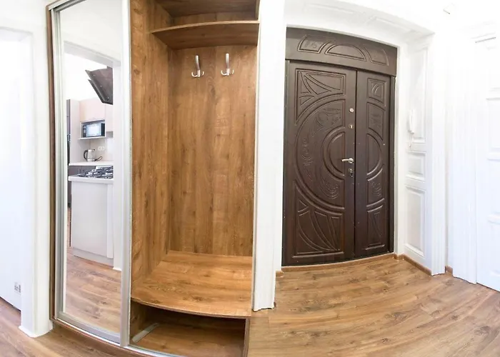 чудові у центрі міста для чотирьох *