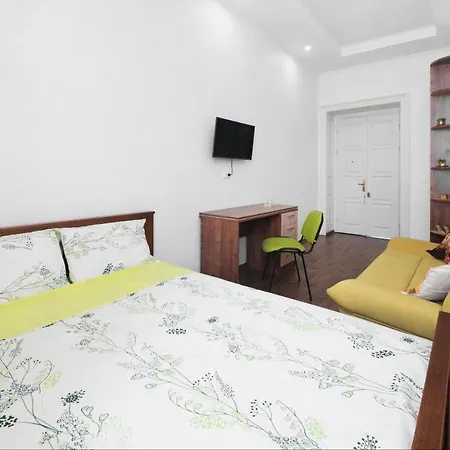 чудові у центрі міста для чотирьох * Lviv